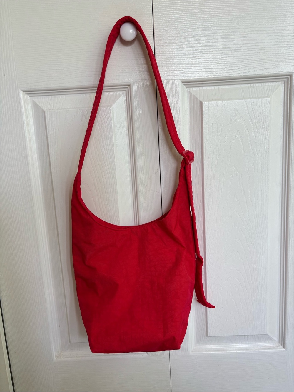 Baggu Small Nylon Sling Bag Candy Apple